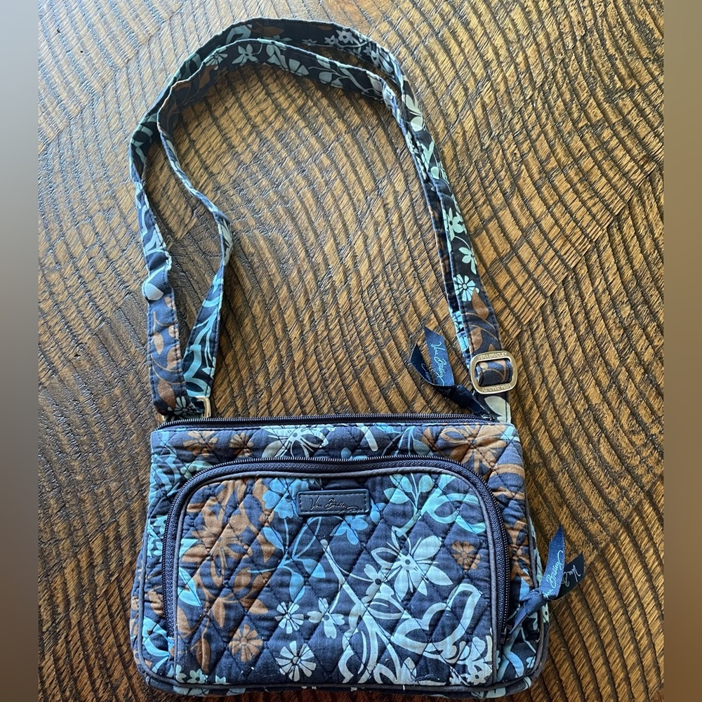 GUC — Vera Bradley Crossbody Shoulder Bag — Blue / White / Brown